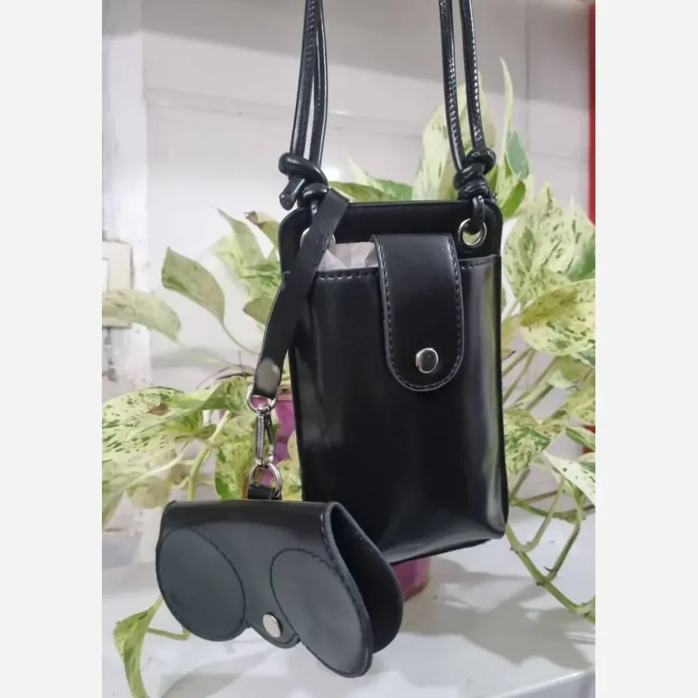 کیف سه کاره چرم مصنوعی براق مشکی سایز 20 در 12