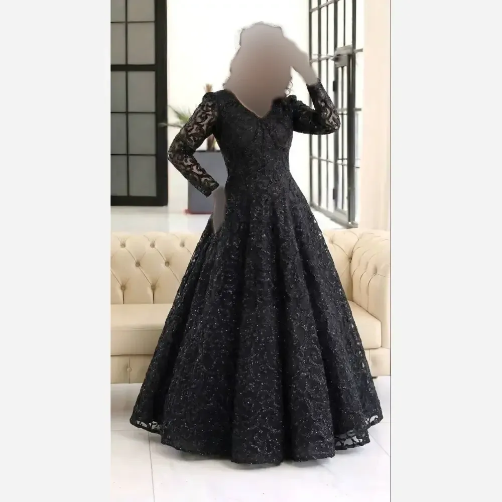 لباس مجلسی زنانه دانتل چمنی مشکی کاپدار سنگدوزی شده سایز بزرگ