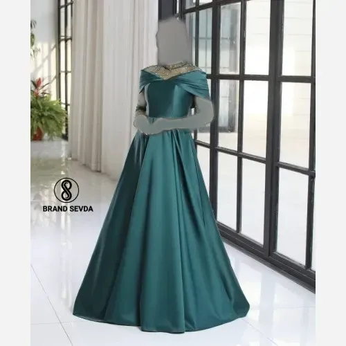 ماکسی مجلسی زنانه مدل یکتا ساتن آمریکایی و تور نگینکوبی سایز 38 تا 50