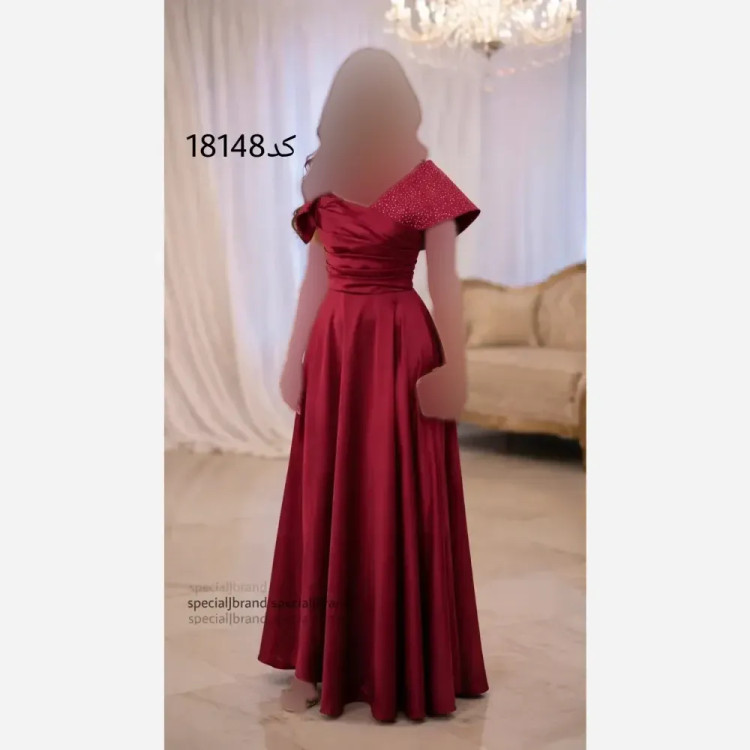 ماکسی مجلسی بارانیا جنس ساتن قد 160