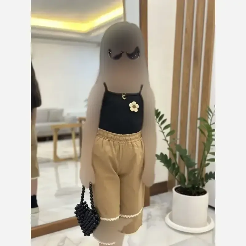 ست گلبرگ دخترانه مناسب 2 تا 9 سال تاپ فانریپ و شلوارک لینن نچرال در 4 سایز