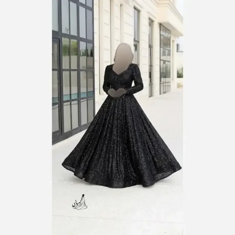 پیراهن مجلسی زنانه دانتل چمنی مشکی سنگدوزی شده کاپدار سایز بزرگ