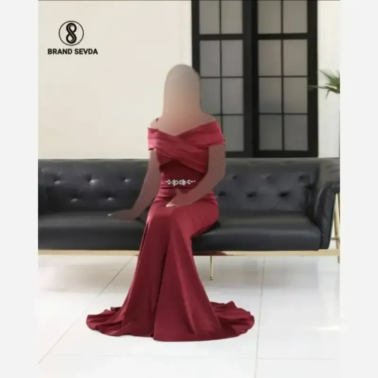 پیراهن مجلسی زنانه مدل پینار جنس قواصی و ساتن سنگدوزی شده سایز 38 تا 48