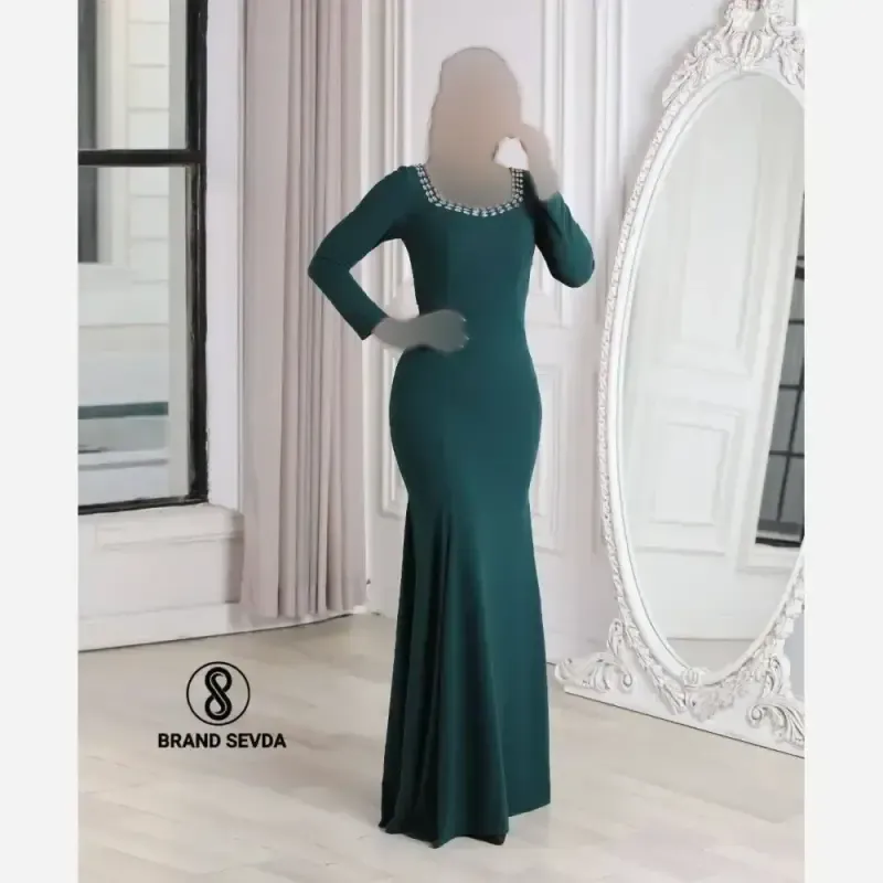 ماکسی مجلسی مدل فرنیا کرپ داقلیچ سنگدوزی شده سایز 38 تا 48