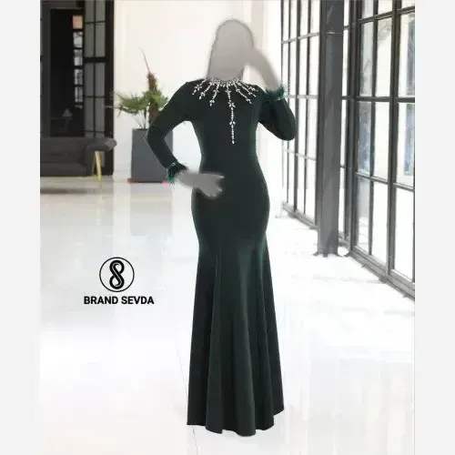 لباس مجلسی مدل کیارا متریال قواصی سنگ دوزی شده سایز 38 تا 48