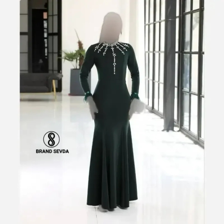 لباس مجلسی مدل کیارا متریال قواصی سنگ دوزی شده سایز 38 تا 48