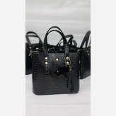 کیف آویز دار کتایون چرم ورنی خارجی سایز 20 در 20 سانتیمتر
