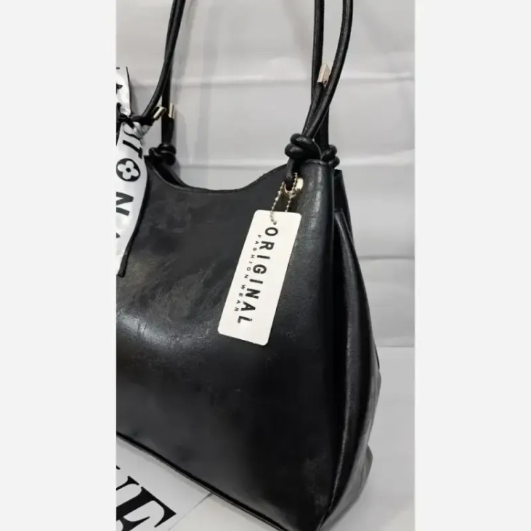 کیف چرم خارجی مدل آیلار مشکی سایز 33 در 28