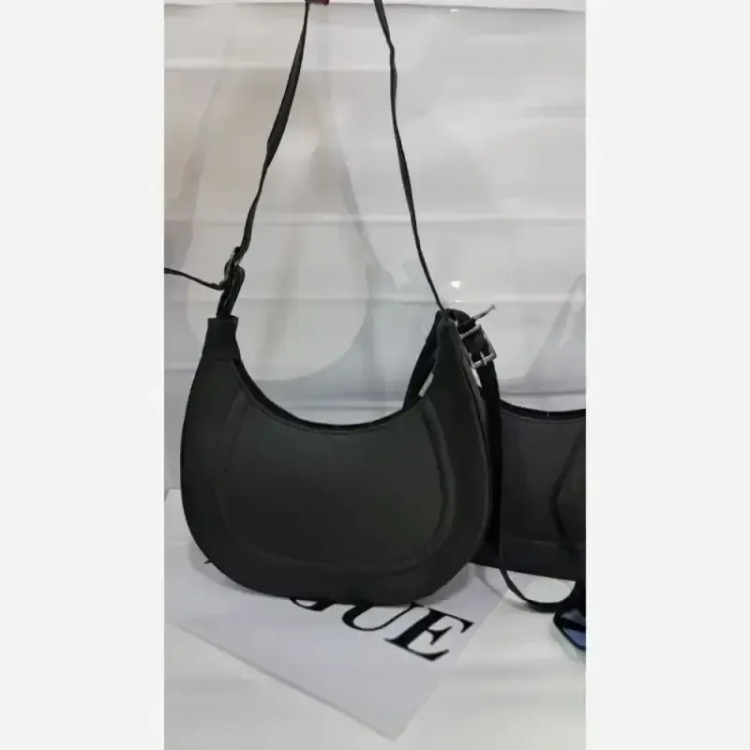 کیف مهرلین چرم مشکی سایز 15 در 20