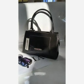 کیف مدل هانیس چرم خارجی رنگ مشکی سایز 25 در 29 بند دوشی