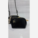 کیف دخترانه چرم ورنی هایا سایز 20 در 12 بند دوشی دار