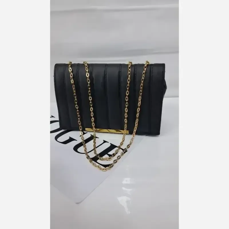 کیف بند زنجیری چرم مشکی زنانه سایز 14 در 20