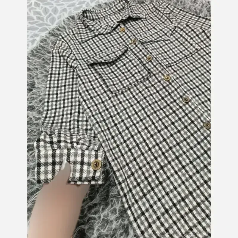 کیف دوشی چرم ورنی مدل آنیا