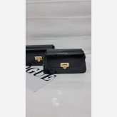 کیف دوشی چرم ورنی مدل آنیا