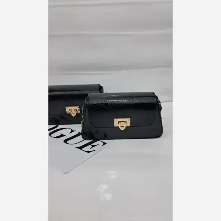 کیف دوشی چرم ورنی مدل آنیا