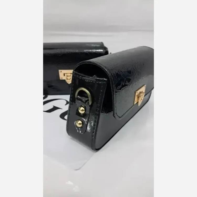کیف دوشی چرم ورنی مدل آنیا