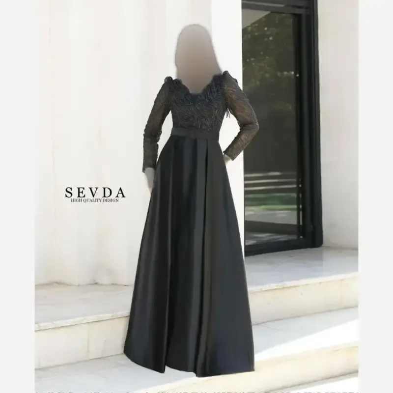 پیراهن مجلسی مدل دلوین بالاتنه فلوک شاین و دامن ساتن آمریکایی سایز 38 تا 54