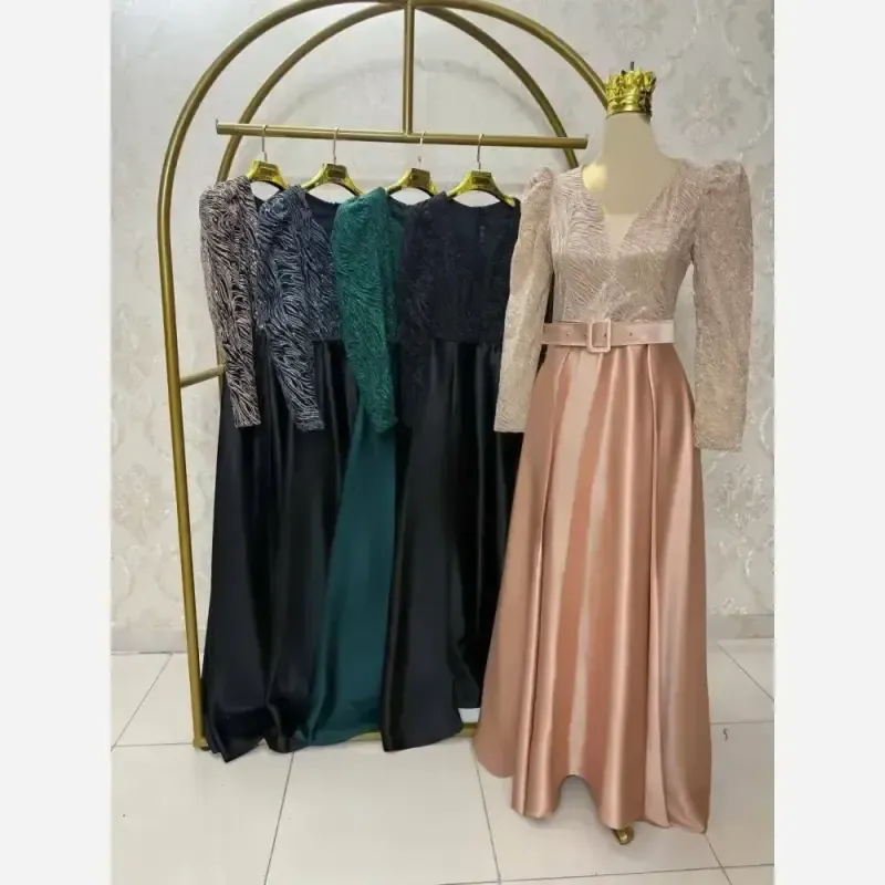 پیراهن مجلسی مدل دلوین بالاتنه فلوک شاین و دامن ساتن آمریکایی سایز 38 تا 54
