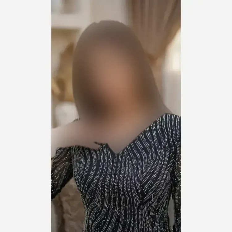 ماکسی مجلسی زنانه سایز بزرگ کرپ حریر نگین دار مشکی و سبز