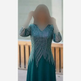 ماکسی مجلسی زنانه سایز بزرگ کرپ حریر نگین دار مشکی و سبز