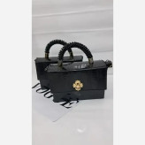 کیف مجلسی چرم ورنی sona سایز 20 در 15 با بند دوشی