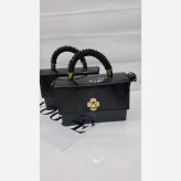 کیف مجلسی چرم ورنی sona سایز 20 در 15 با بند دوشی