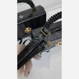 کیف مجلسی چرم ورنی sona سایز 20 در 15 با بند دوشی