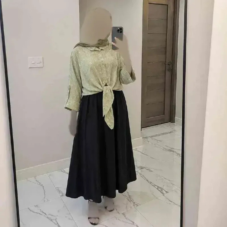 ست شومیز گره ای و دامن شانتون فری سایز مشکی کرم نسکافه ای سفید سبزسدری