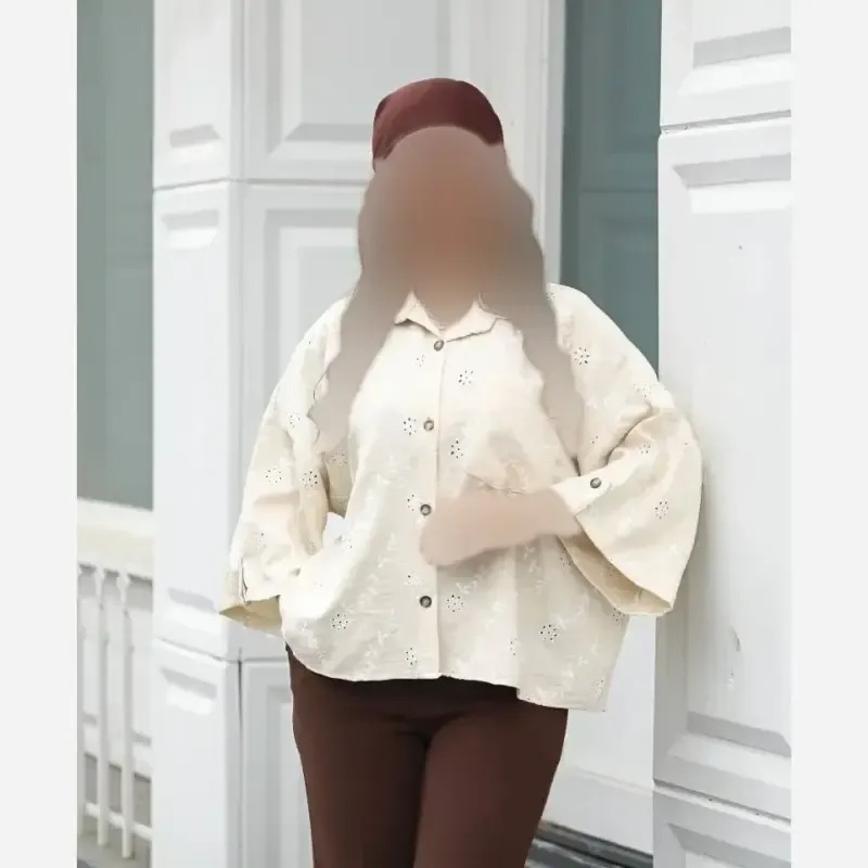 شومیز گلدوزی شده جنس پارچه صوفیا فری سایز مدل دالیا