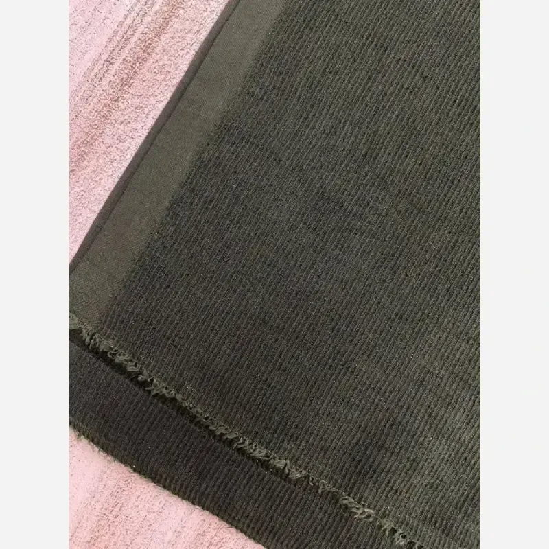 شال مخمل کبریتی لمه دار قهوه ای سبز فری سایز عرض 71 طول 200