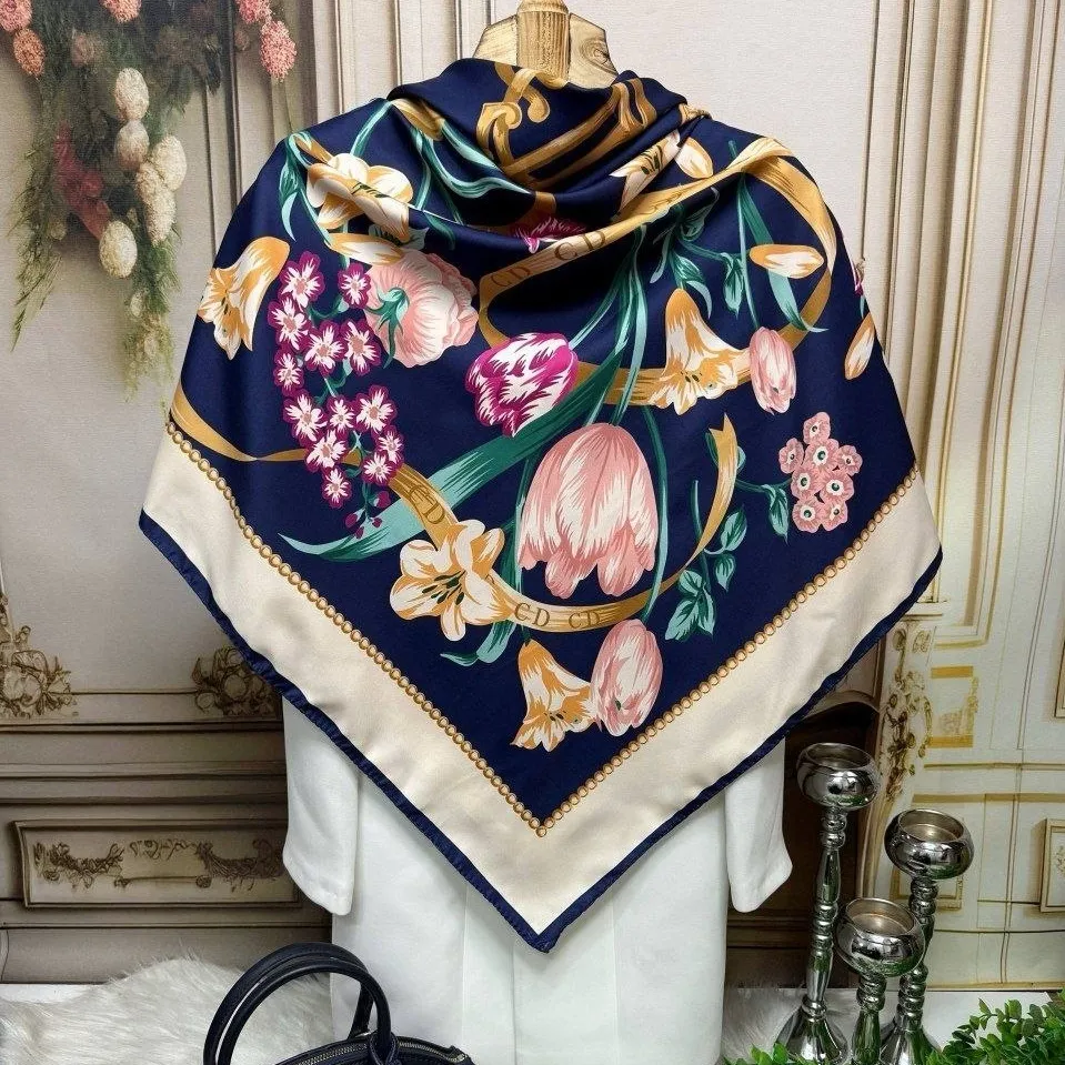 روسری ساتن ابریشم قواره 140 طرح رزگلد دور دوخت مجلسی