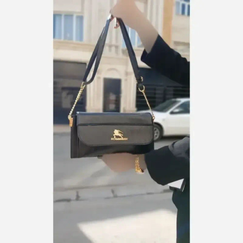 کیف دوشی زنانه چرم خارجی ماندانا مشکی سایز 15*25